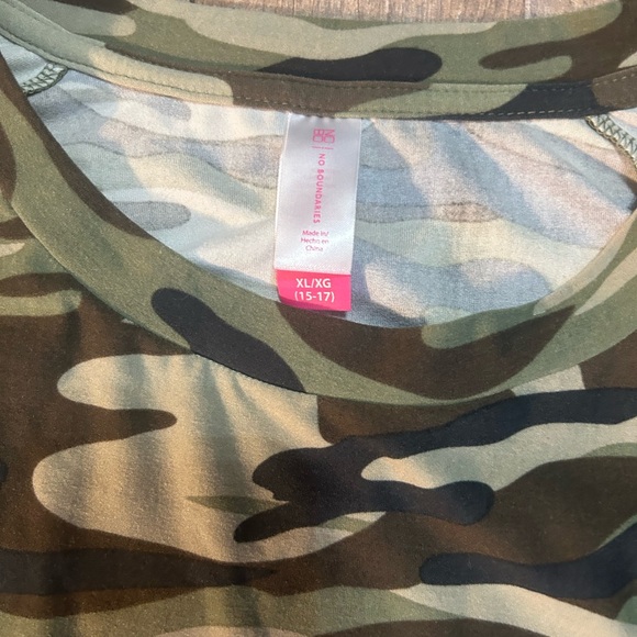 Camo Lounge Tee - Picture 2 of 2